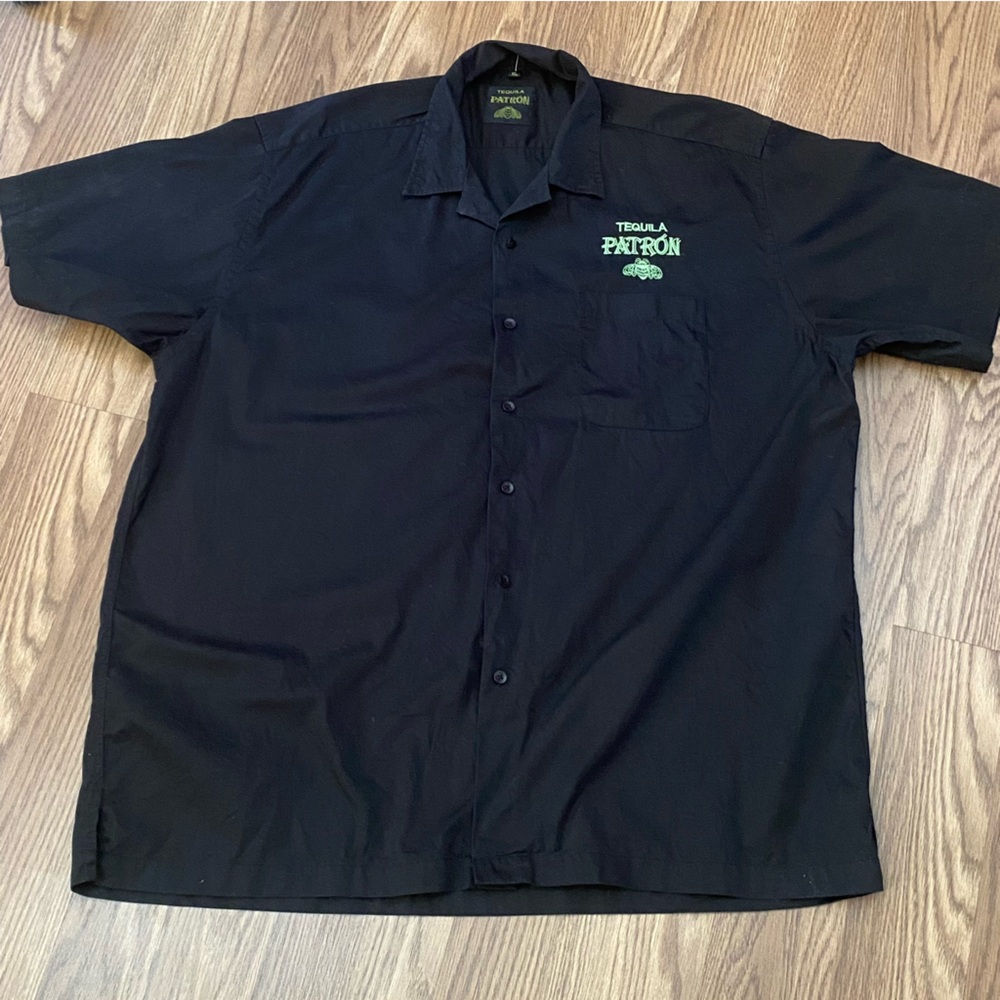 Tequila Patron Button Up Shirt Size XL Embroidered Logo Short Sleeve Black  Read